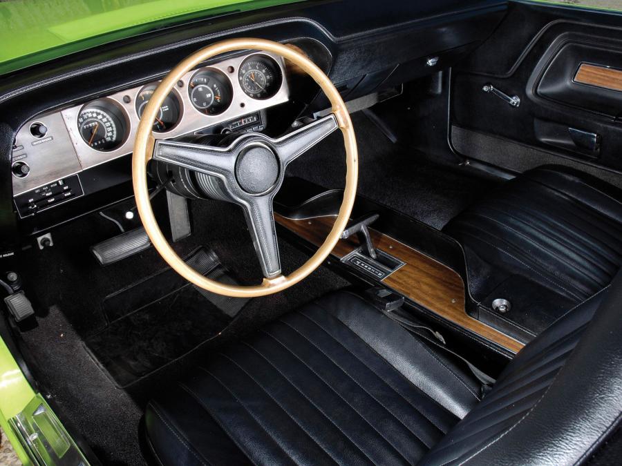 Dodge Challenger R/T SE 1970 года  (фото 8 из 10)